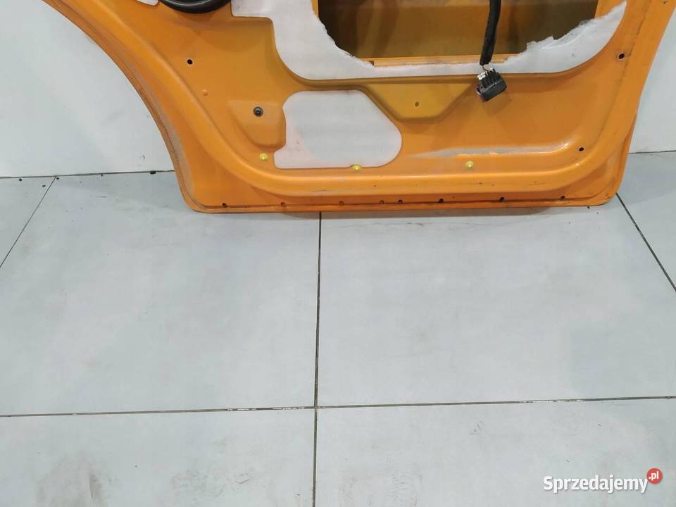 DRZWI PRAWE PRZÓD POMARAŃCZOWE Opel Vivaro I