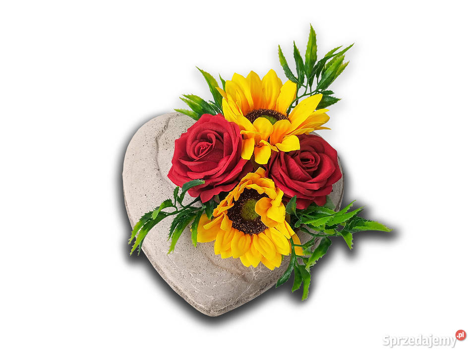Oryginalna dekoracja na grób betonowe serce Poznań