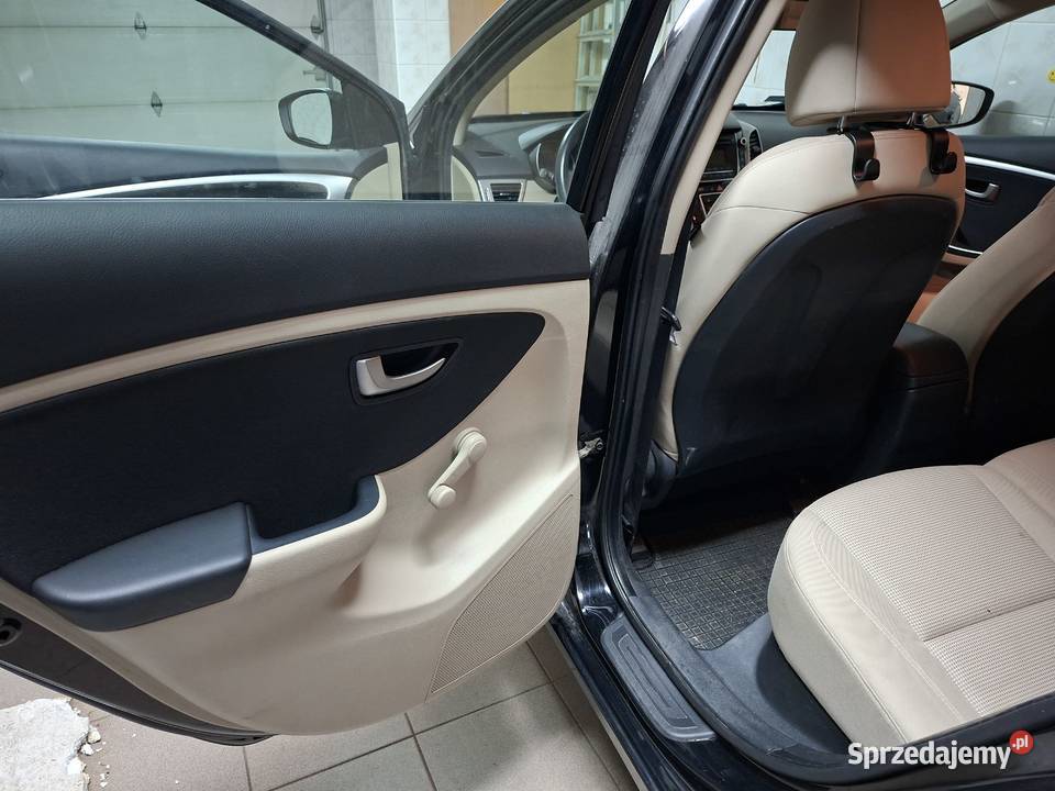 Hyundai i302012r 62 pierwszy wlasciciel kupiony Rok produkcji 2012 mazowieckie Ciechanów