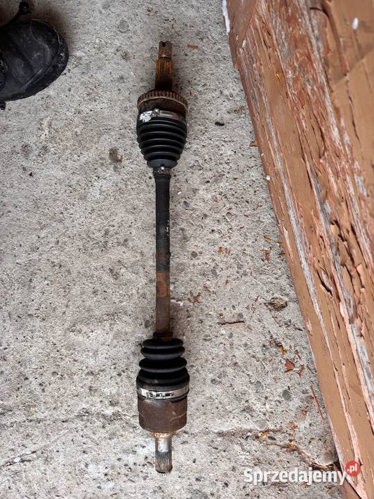 Półoś prawa Kia Venga 20092019 16 diesel automat osobowe Brzesko