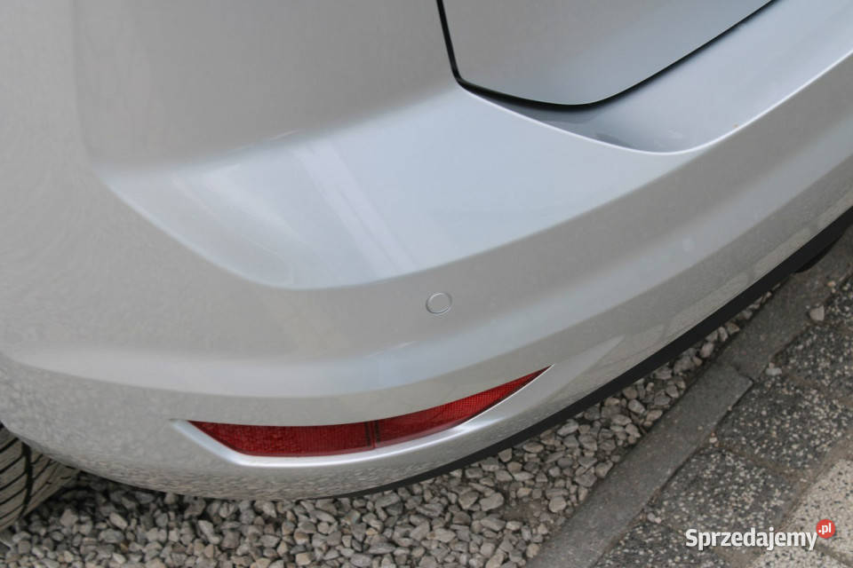 Volkswagen Touran EVO Comfortline netto 64 146 Warszawa sprzedam
