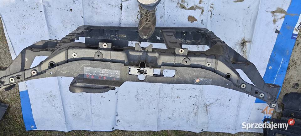 Seat  Ibiza III pas przedni 6L 20022008