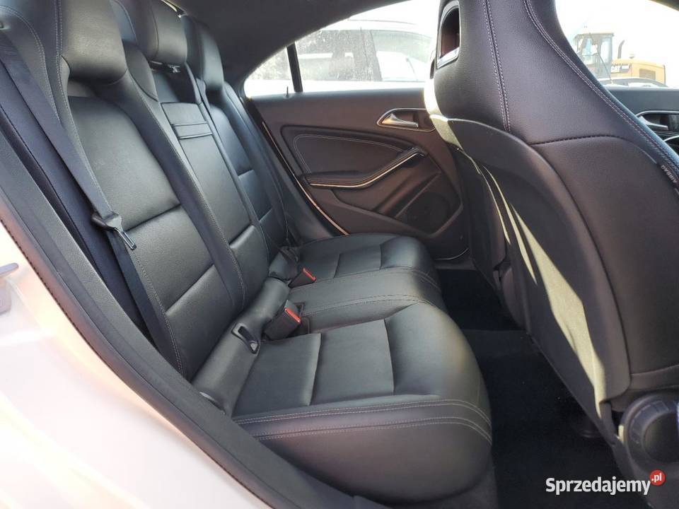 2015 MERCEDESBENZ CLA 250 Częstochowa