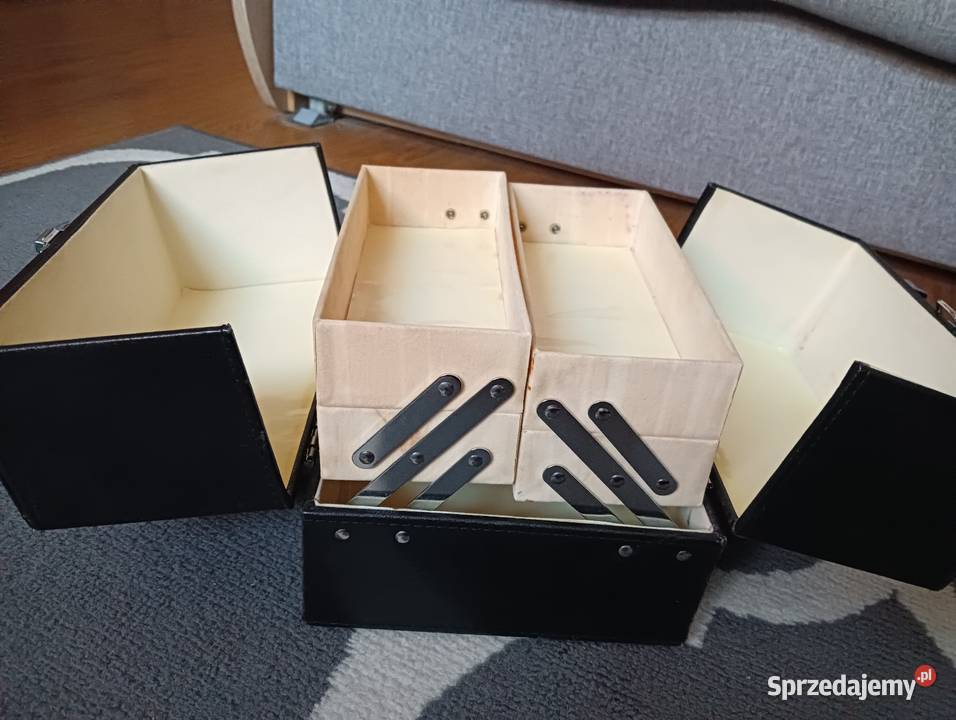 Kuferek na kosmetyki Działdowo