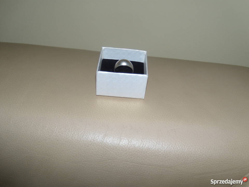 Srebrny pierścionek Pierścionki Zegarki i Biżuteria