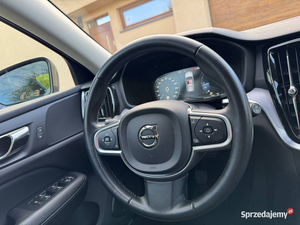 Volvo V60 D3 Chrom Skóry Led Manual Zadbany sprowadzony Krośniewice