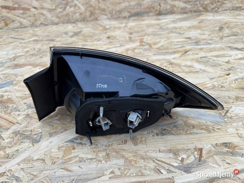 Lampa tył lewa Mazda 3 III BK lift 0609 Lampy tylne Międzychód sprzedam