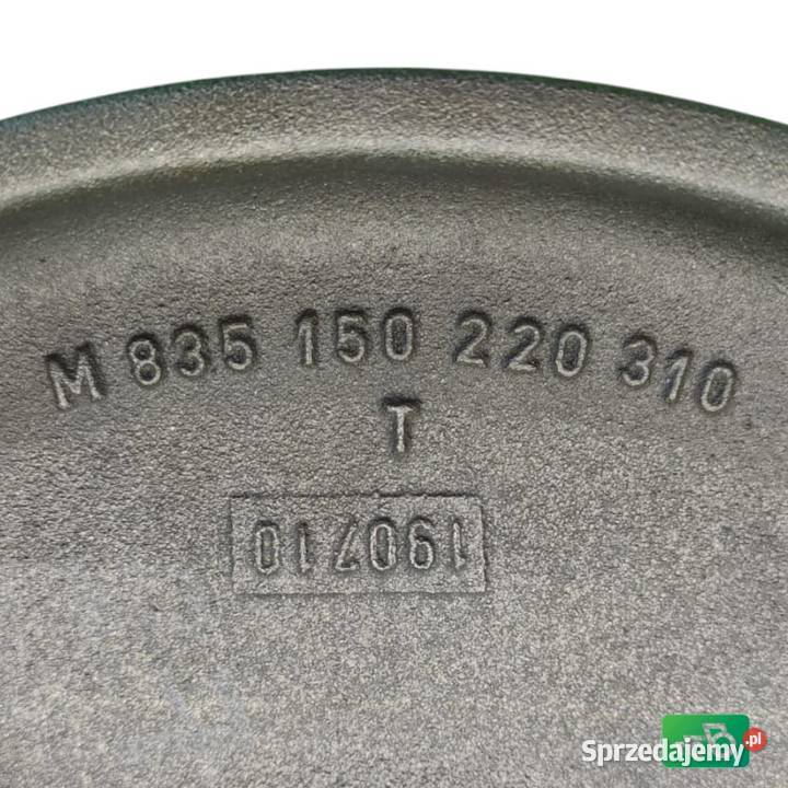 Pokrywa Skrzyni PTO M835150220310 FENDT 824 sprzedam