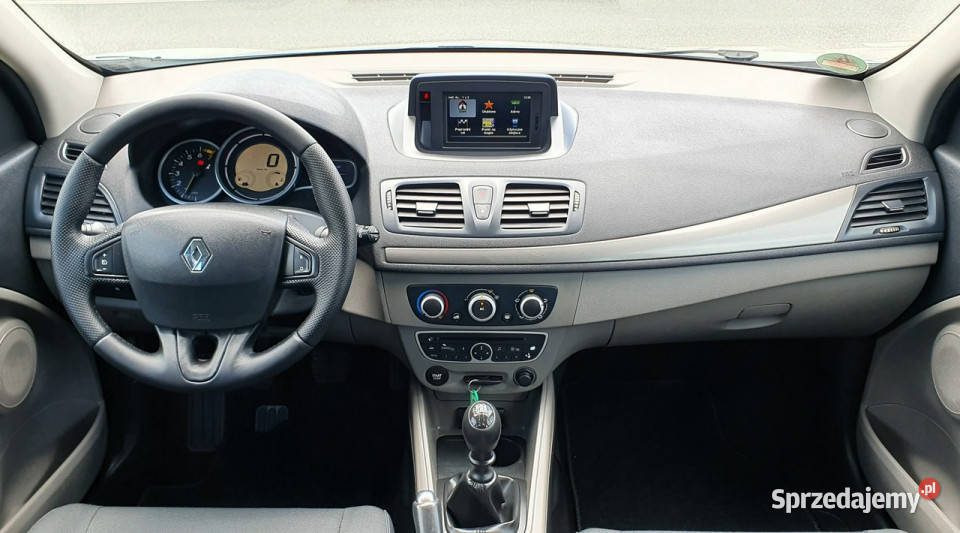 Renault Megane 6 biegówTempomatAlufelgiNowy