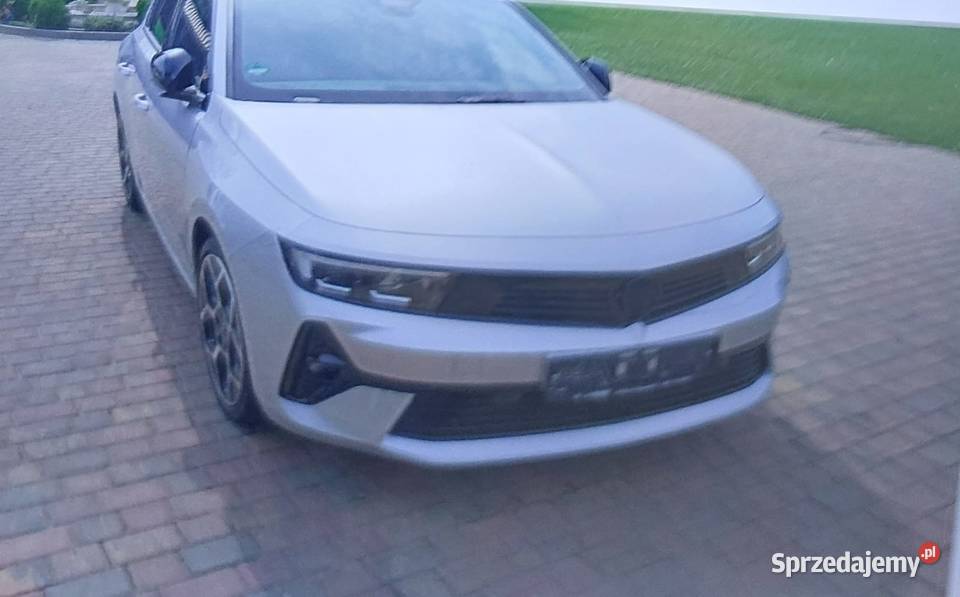 Opel Astra 12 benzyna turbo 96kW Ultimate pakiet Borzytuchom