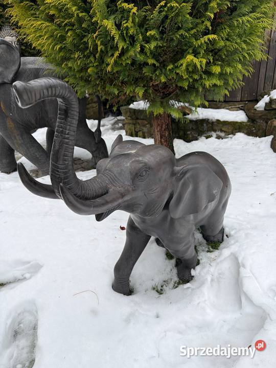 Słoń słonie z brązu duże i solidne dolnośląskie Długopole-Zdrój