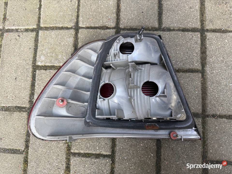 Lampa Prawa Tył BMW E46 sprzedam