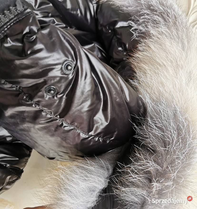 Płaszcz kurtka puchowa Moncler z futerkiem Gdynia sprzedam