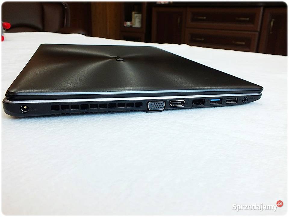 Laptop ASUS F550C Win10 Sprzęt NOWY Stan IDEALNY