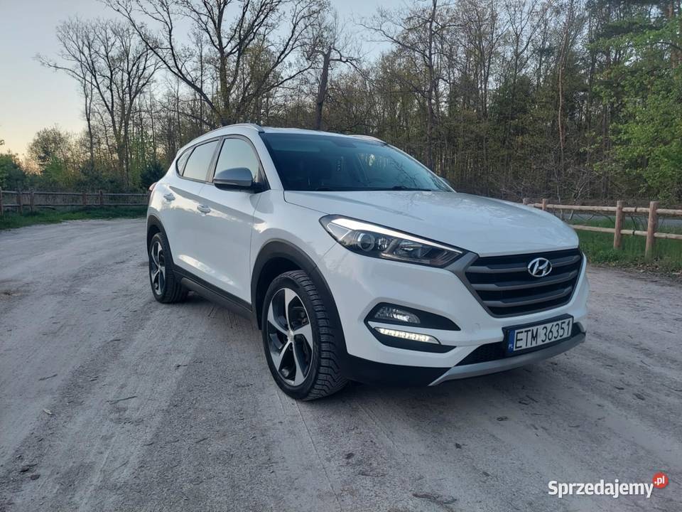 Hyundai tucson 17crdi Ładne zadbane auto