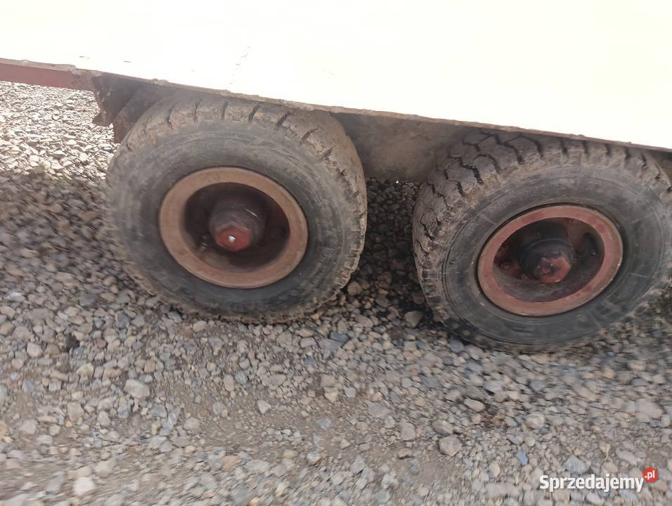 Laweta platforma sadownicza na 5 skrzyń Agco Annopol sprzedam