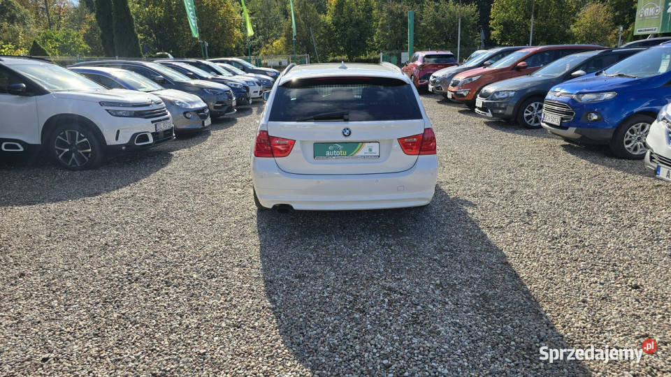 BMW 320 Panorama navi ksenon 2x PDC Zieleniewo