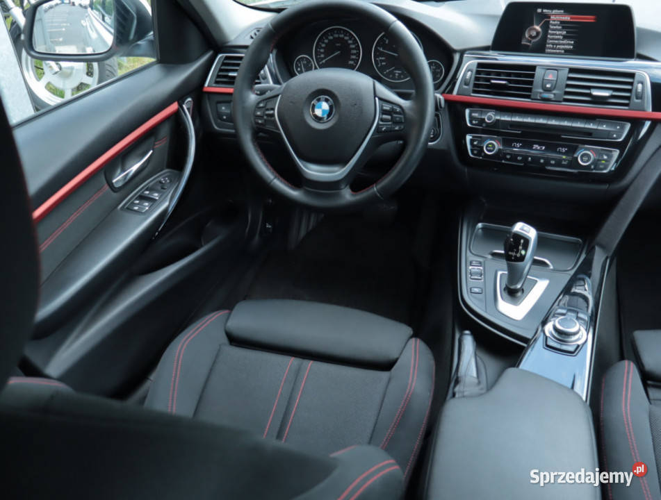 BMW 3 318 i światła LED Seria 3 Lublin