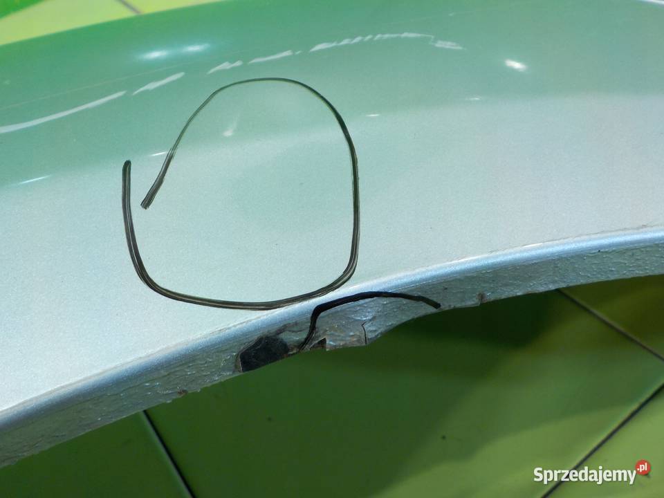 BMW Z4 E85 22 B 04r CABRIO 2D blotnik prawy tyl Suków