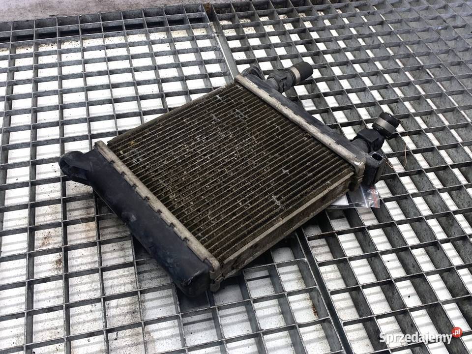 DODATKOWA CHŁODNICA WODY BMW F48 15 140 7634565 Chłodnie wody