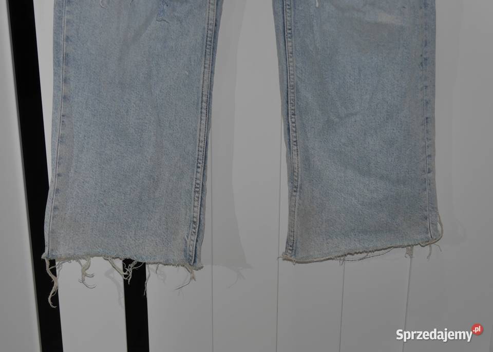 Bershka świetne spodnie dzwony z dziurami 32 XXS Wrocław