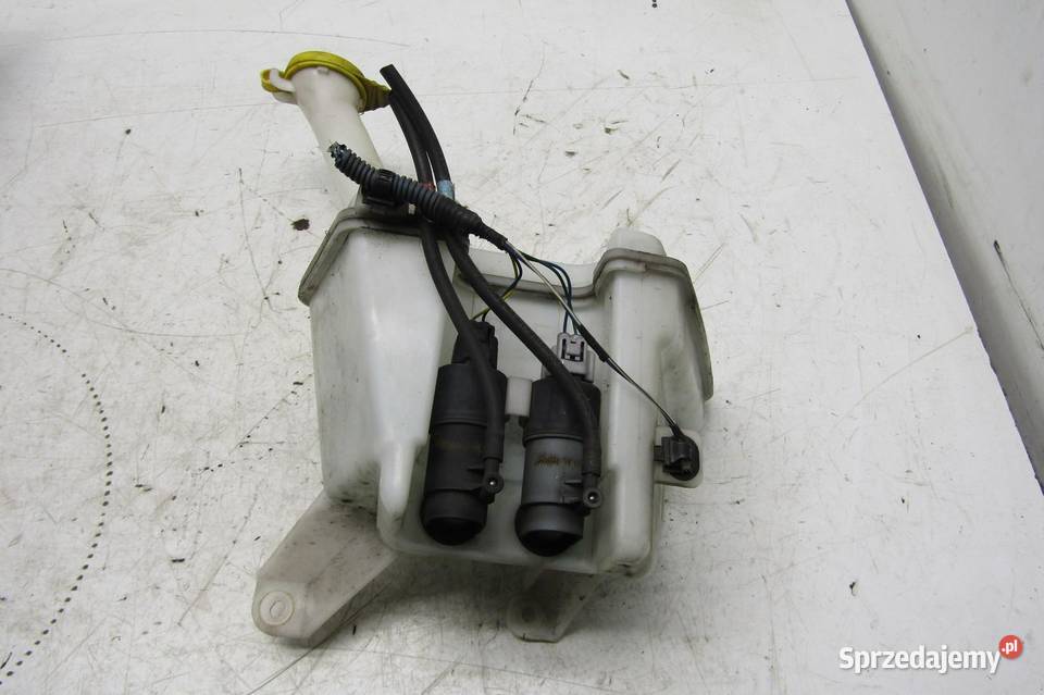 ZBIORNIK ZBIORNICZEK POMPKA SPRYSKIWACZA TOYOTA sprzedam
