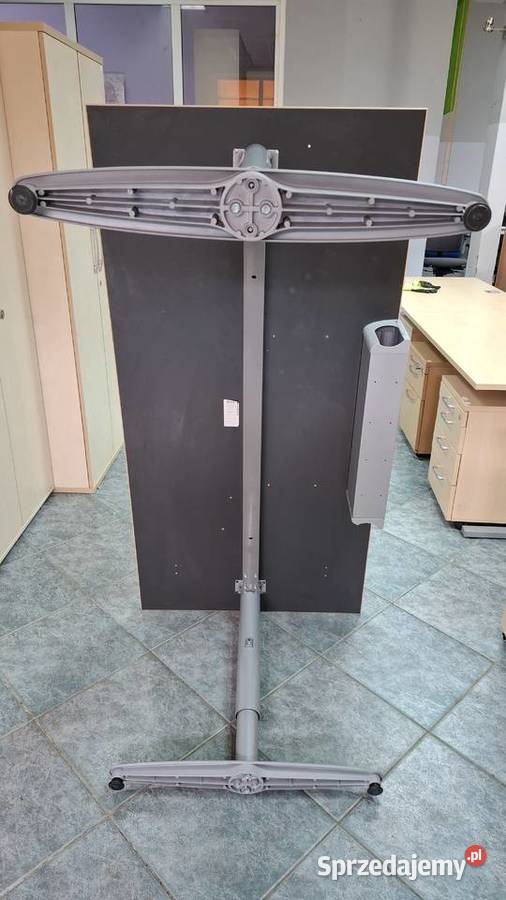 Biurko proste Kinnarps 160x80 klon