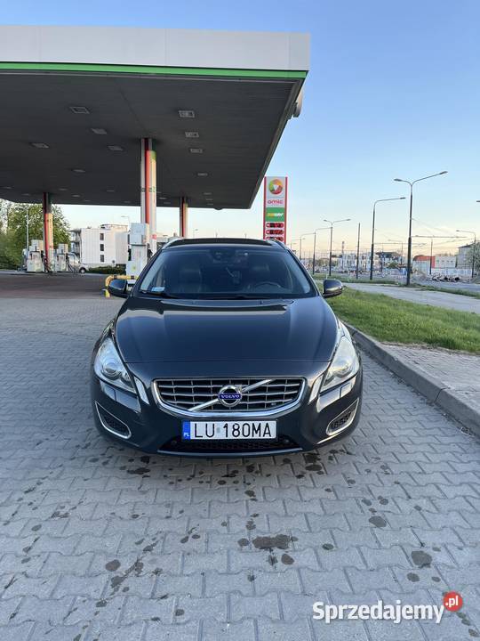 Volvo V60 20 163 5 cylindrowy Drivee wersja nieuszkodzony podkarpackie