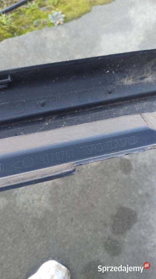 Listwa osłona progu prawa Volvo S60 I V70 II Dębica