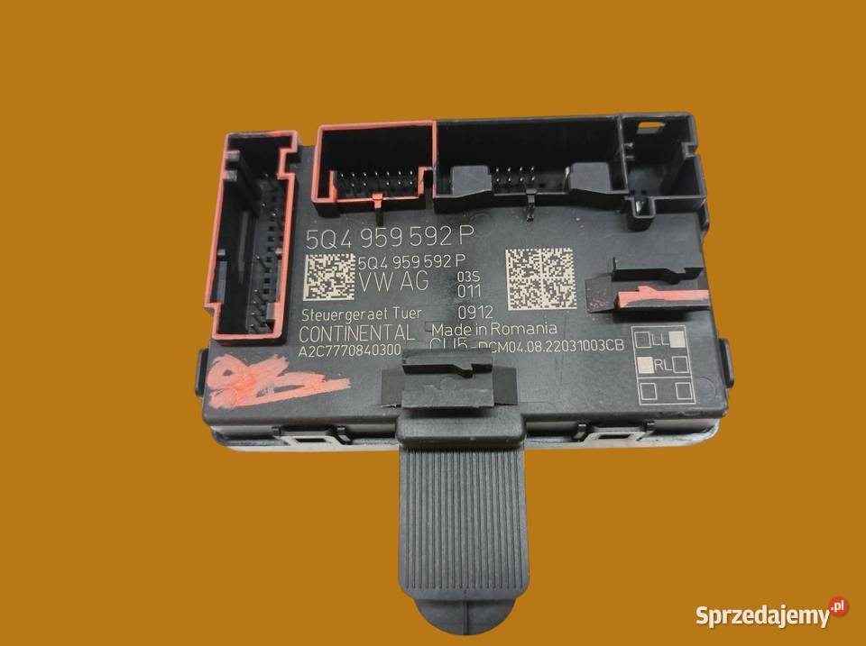 MODUŁ DRZWI PRAWY PRZÓD 5Q4959592P Skoda Karoq I Komputery