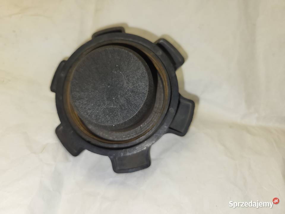 Trabant 11 Oryginalny korek wlewu paliwa z Piaseczno