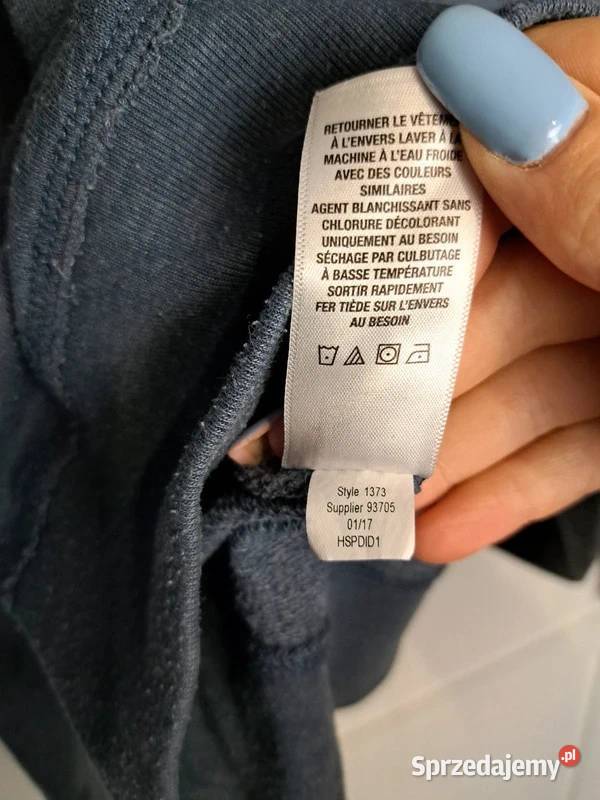Niebieska bluza Aeropostale z kapturem M Trąbki Wielkie