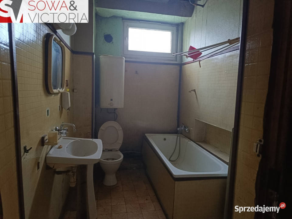 Mieszkanie z potencjałem w ładnej kamienicy Wałbrzych