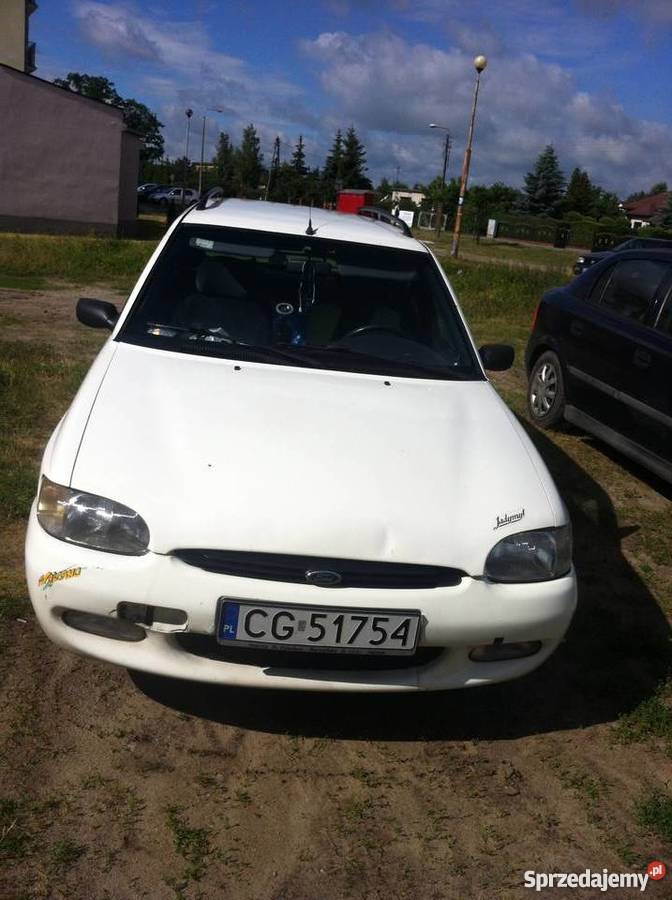 ford escort kombi 18 td Grudziądz