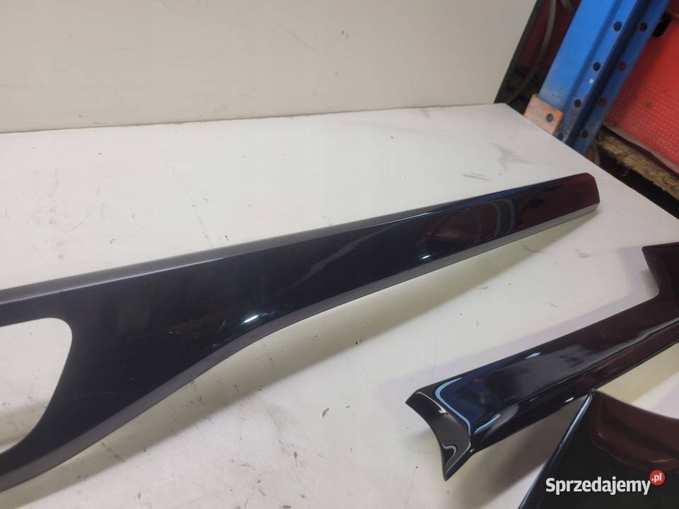 LISTWY DEKORY DEKOR PIANO BLACK AUDI A4 B9 A5 osobowe Przystajń