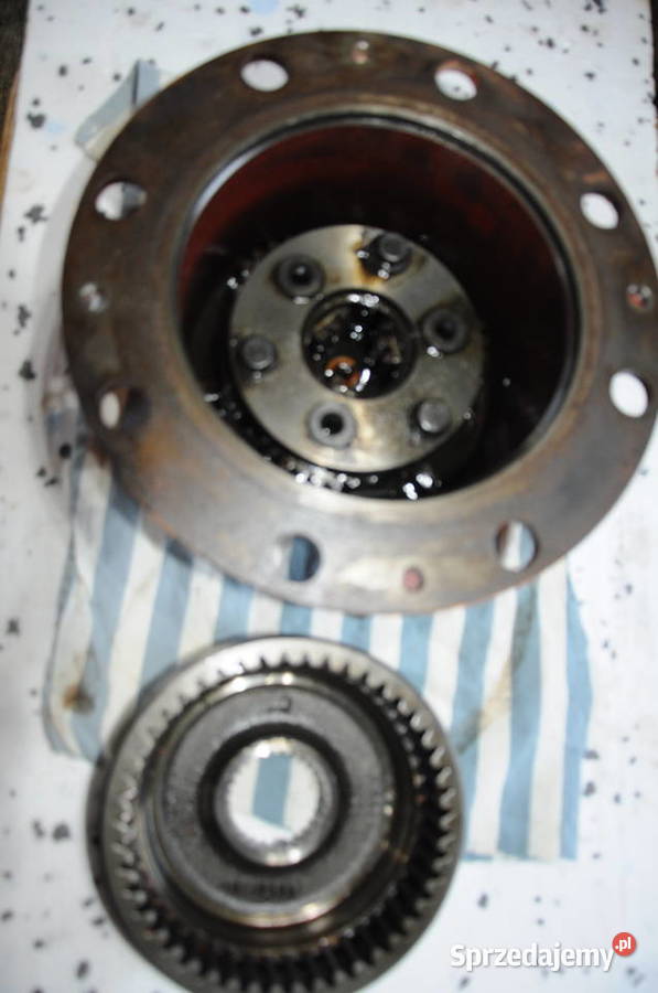 Ładowarka atlas 46 52 zwolnica piasta mostu