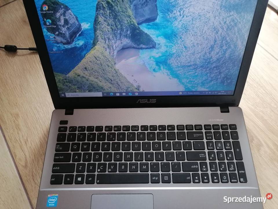 Sprzedam laptop Asus R510C Gościejew