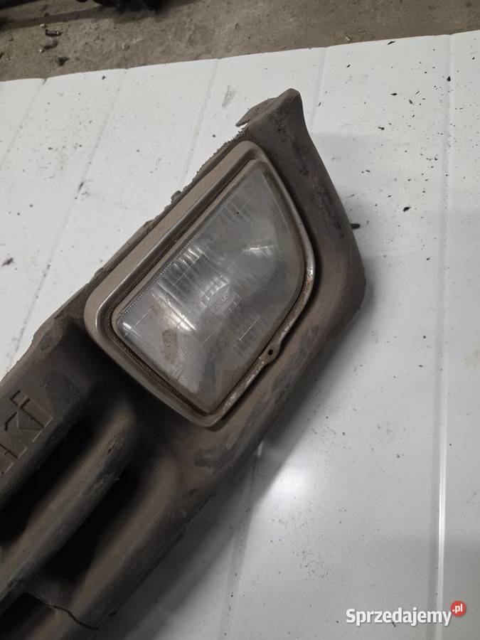 Lampa przednia kvf 400 Lewa grill kvf 400 Wiele
