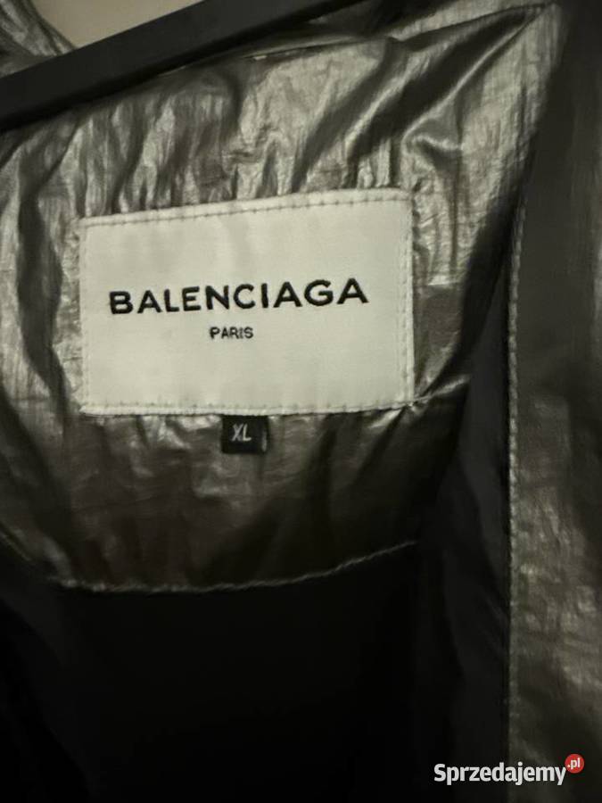Kurtka Balenciaga z kapturem xxl Rozmiar 40(L) Wodzisław Śląski