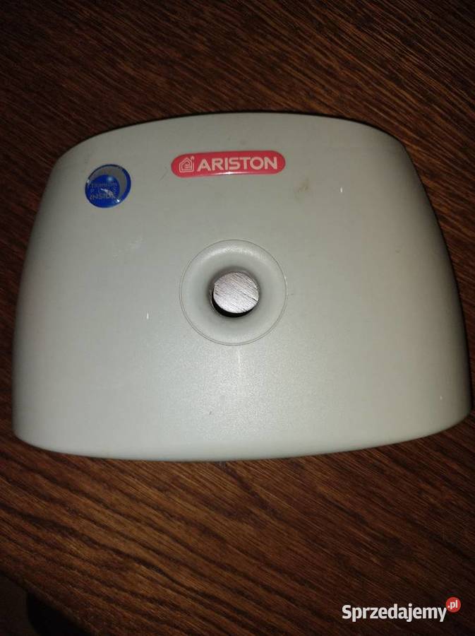 Gazowy ogrzewacz ciepłej wody Ariston Dąbie