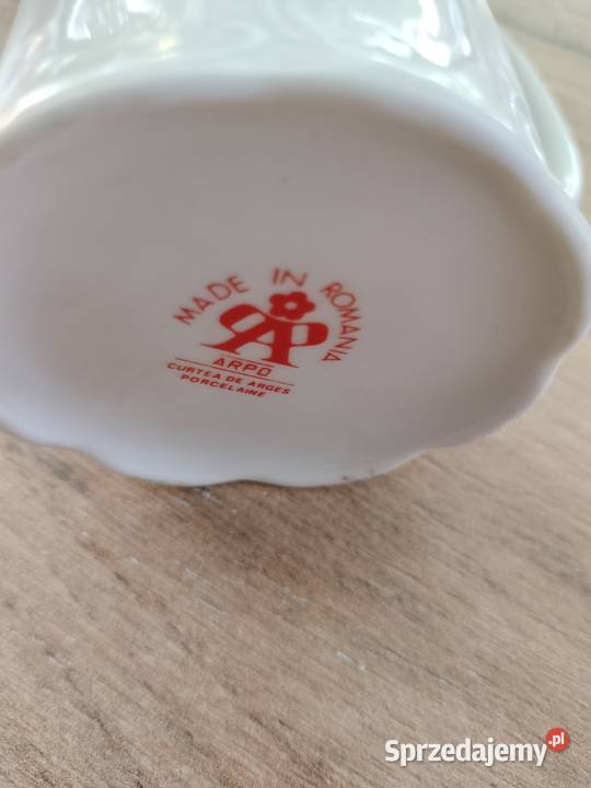 Porcelanowy mlecznik śliczny delikatny lekki Choszczno