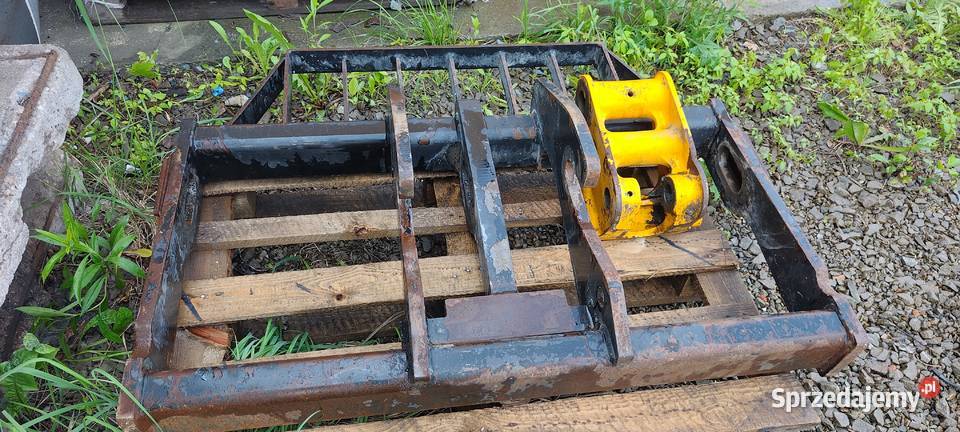 RamkaKaretka przystosowana do wideł JCB z Rzeszów