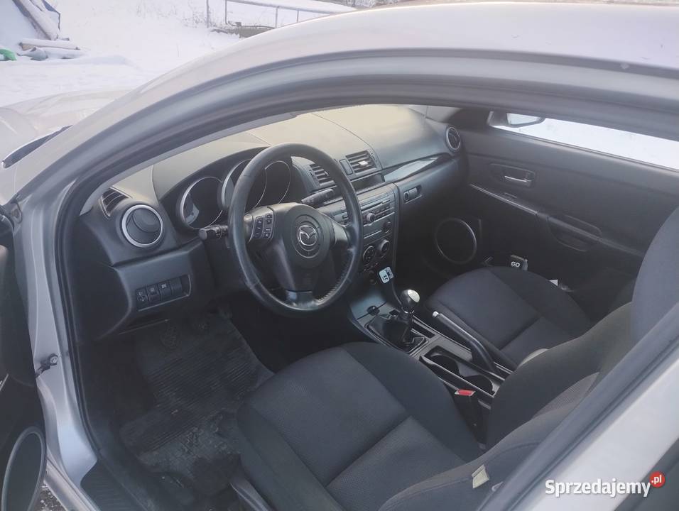 Mazda 3 sedan niski przebieg Ślesin