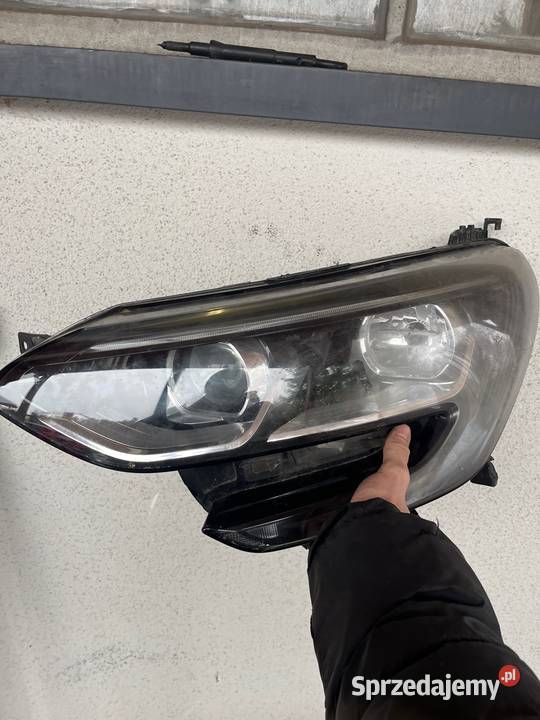 RENAULT MEGANE IV 16 LAMPA REFLEKTOR LEWY PRZÓD Ostrów Wielkopolski