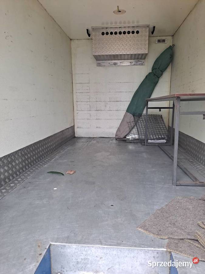 MercedesSprinter izoterma nieuszkodzony Studzianki Pancerne