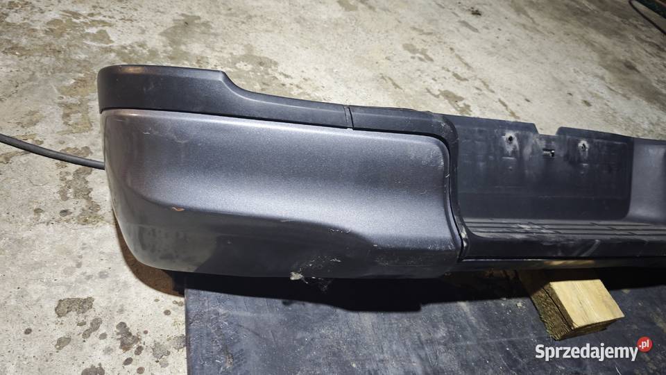 Zderzak toyota hilux Łęczna sprzedam