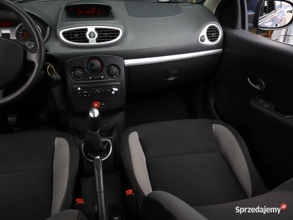 Renault Clio 12 16V Kombi Bielany Wrocławskie