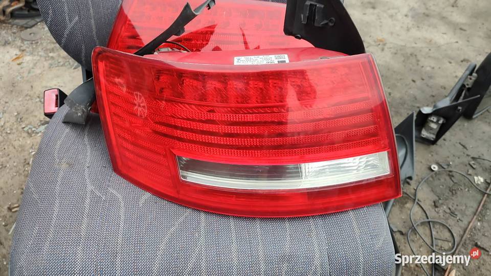 Lampa lewa tył tylna 4F5945095F Audi a6 c6 sedan Książ Wielkopolski