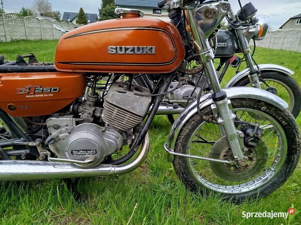 Suzuki GT250 z 1977 roku dokumenty Yamaha Suzuki Rok produkcji 1977 Radomsko