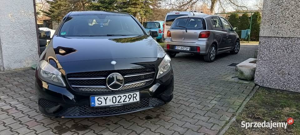 Mercedes A180 Panoramadach benzyna śląskie Knurów
